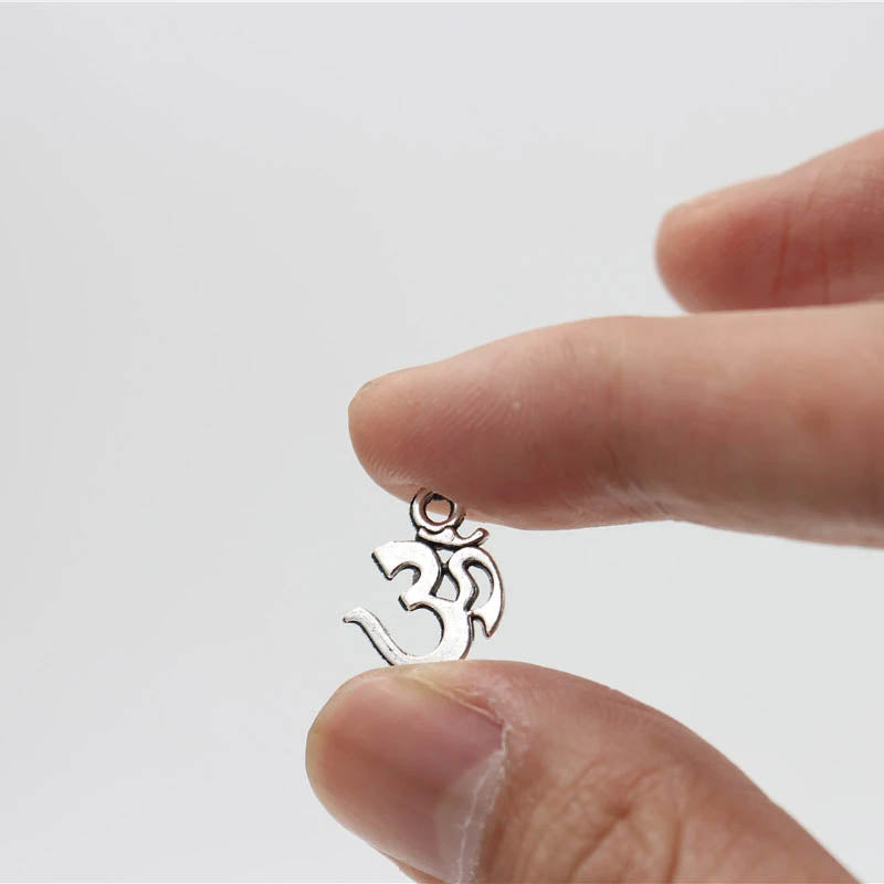 Dije Símbolo OM 15x11mm - Bisuteria