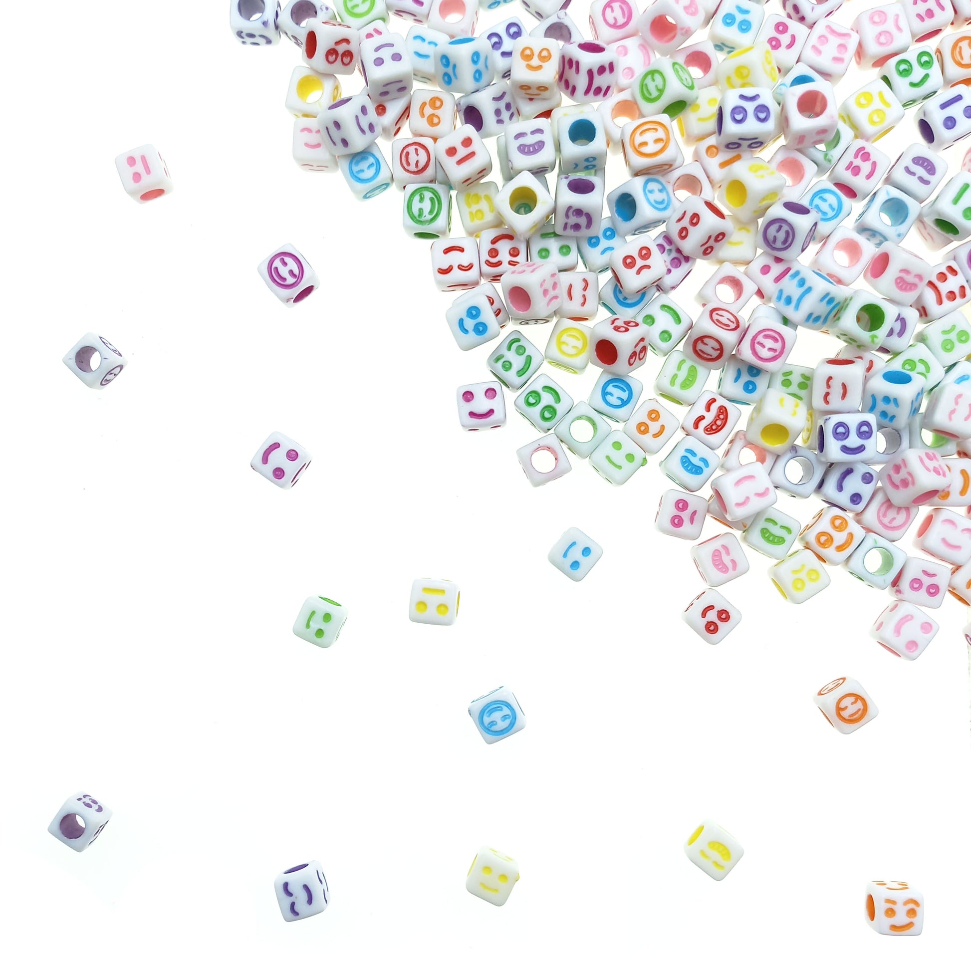 Cuenta Cuadrada Emoji 6mm - Bisuteria