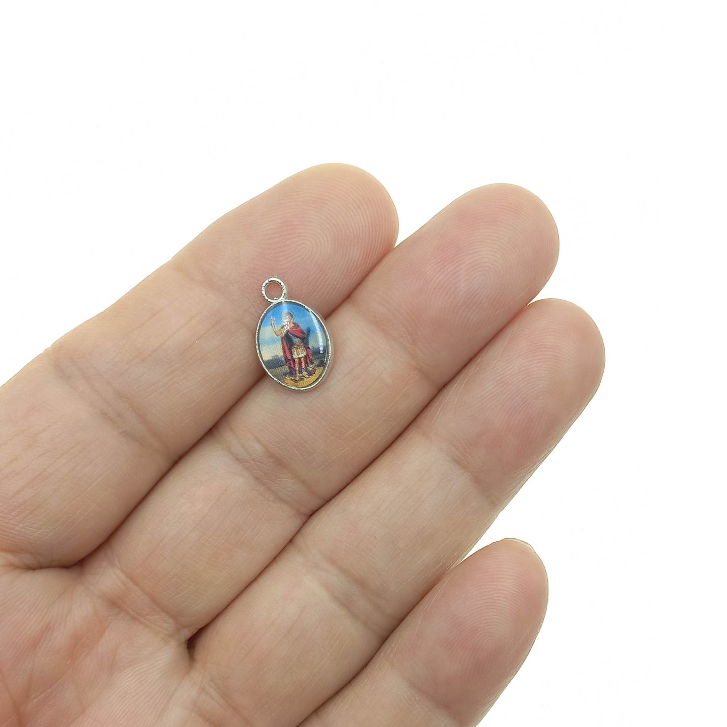 Dije Pequeño Santo San Expedito 14x10mm